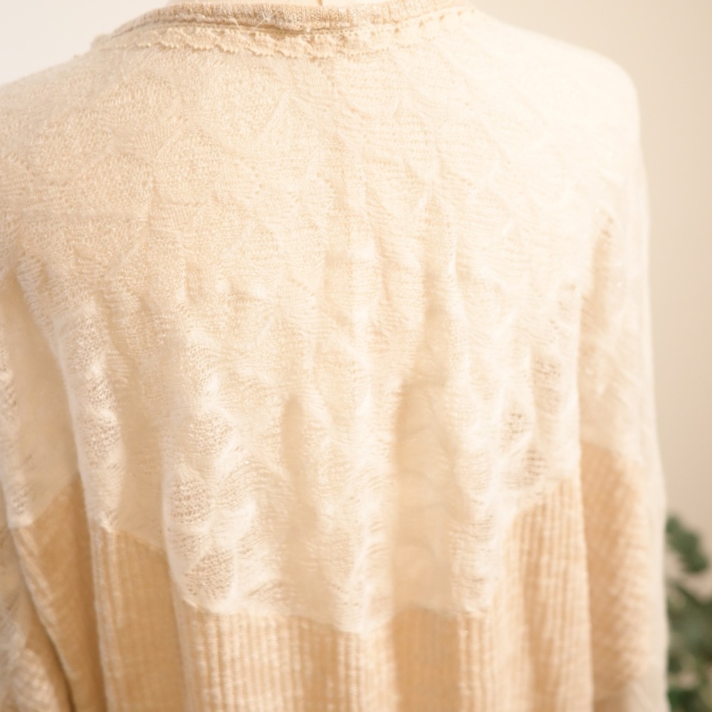 Altar'd State Cream Tan Crochet Lace Back High Low Knit Top Small - Picture 4 of 10
